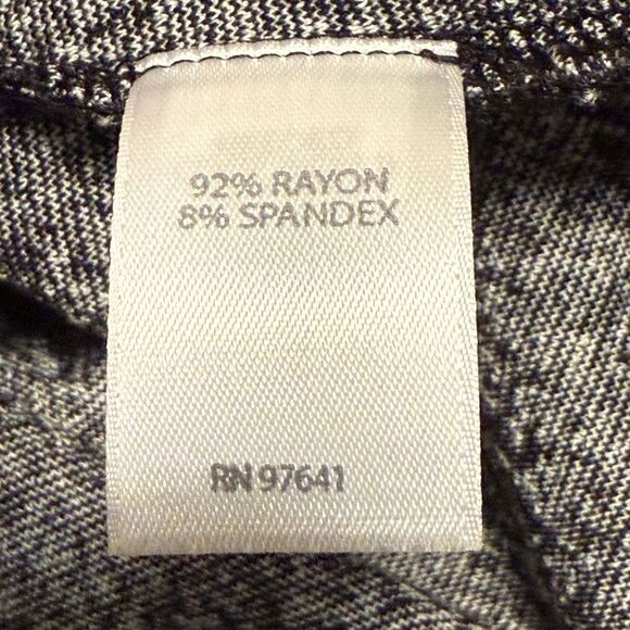 J Jill Wearever Collection Sleeveless Career Tank Blouse Black White Knit Small - Picture 6 of 7